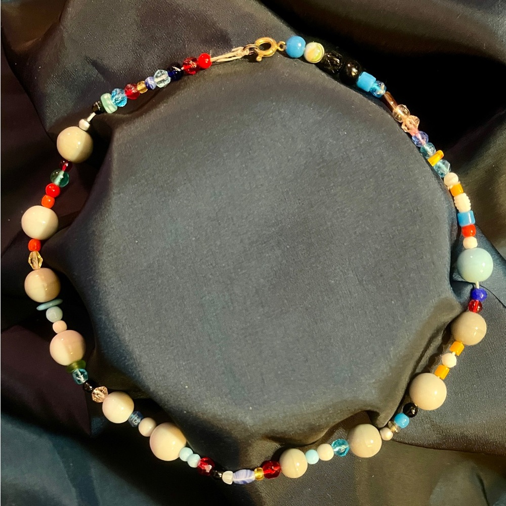 Vintage (1930’s) Glass Beads Necklace
